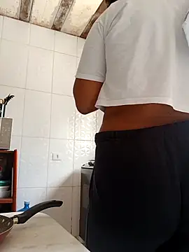 Snapshot of fannyorgastic chatting on 12-20-25, 02:24 fannyorgastic online show from 12-20-25, 02:24