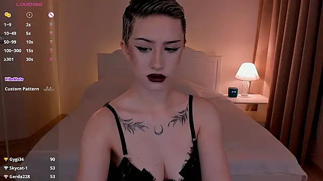 Snapshot of Necucub chatting on 11-08-25, 03:45 Necucub online show from 11-08-25, 03:45