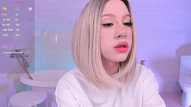 Snapshot of Necucub chatting on 11-12-25, 03:51 Necucub online show from 11-12-25, 03:51