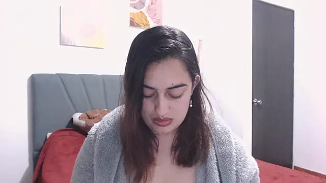 Snapshot of Meggan_n chatting on 10-14-25, 12:55 Meggan n online show from 10-14-25, 12:55
