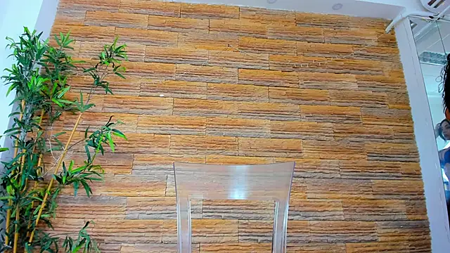 Cupcake Izzy online show from 01-15-26, 05:45