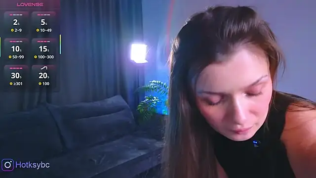 Snapshot of Hot_ksy chatting on 10-25-25, 07:08 Hot ksy online show from 10-25-25, 07:08