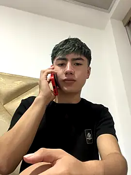 Snapshot of AlexanderCollman chatting on 11-19-25, 03:45 AlexanderCollman online show from 11-19-25, 03:45