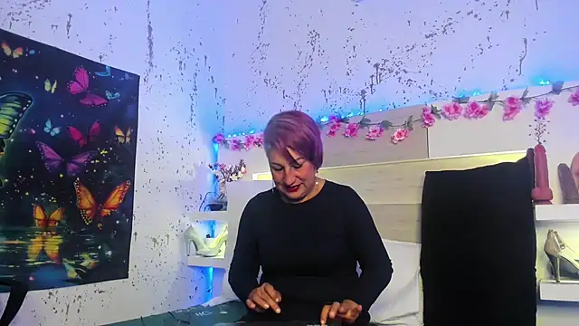 Snapshot of JaddeWalker chatting on 04-04-26, 11:18 JaddeWalker online show from 04-04-26, 11:18