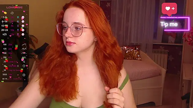 LunaSweet18 online show from 10-04-25, 11:30