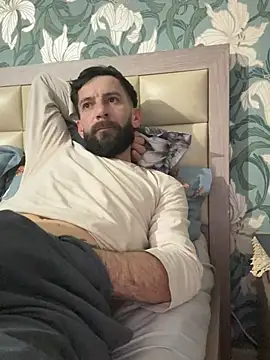 Michel huge online show from 02-12-26, 06:03