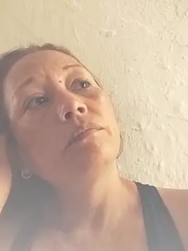 marinita13 online show from 01-06-26, 03:05