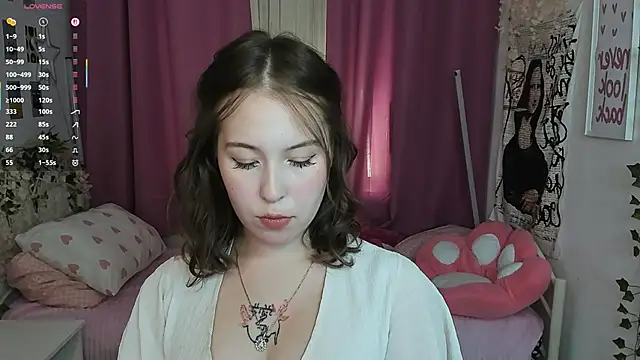 Snapshot of LanaRoselle chatting on 02-24-26, 09:57 LanaRoselle online show from 02-24-26, 09:57