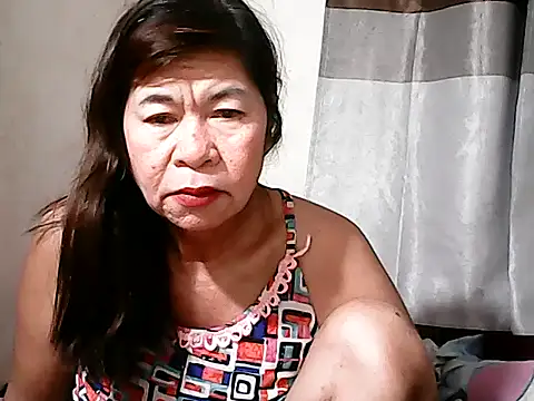 Hottestsexxy Elynnn online show from 12-20-25, 06:04