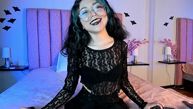 Snapshot of TerumiKitty chatting on 11-17-25, 08:36 TerumiKitty online show from 11-17-25, 08:36