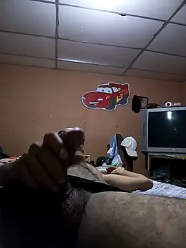 NAUFRAGO 17CM online show from 10-17-25, 12:01