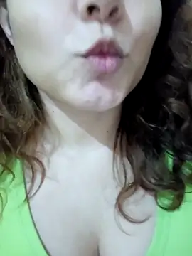 Theredcorazon online show from 12-04-25, 06:34