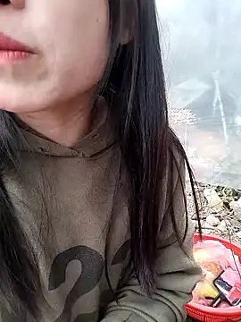 Tiyir597 online show from 12-17-25, 03:23