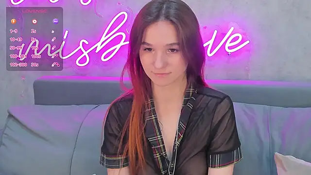 Eva Hollowey online show from 11-13-25, 10:58