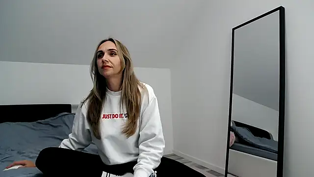 ArabianMalikah online show from 12-20-25, 06:48