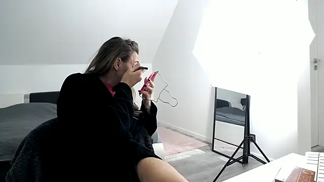 Snapshot of ArabianMalikah chatting on 02-20-26, 09:26 ArabianMalikah online show from 02-20-26, 09:26