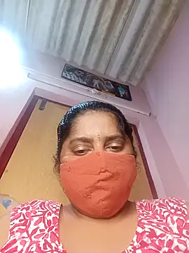 Jessi 25 online show from 10-30-25, 06:19