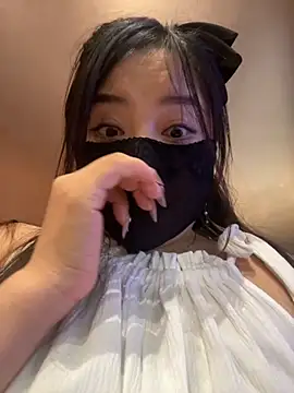 Snapshot of xiao-mo520 chatting on 10-03-25, 11:07 xiao-mo520 online show from 10-03-25, 11:07