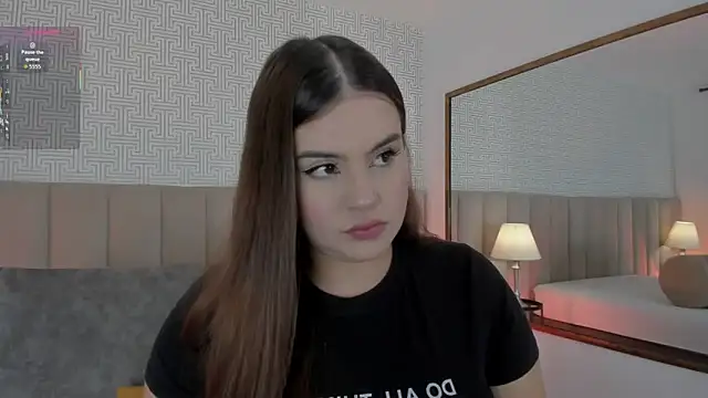 LanaCavendish online show from 11-15-25, 04:36