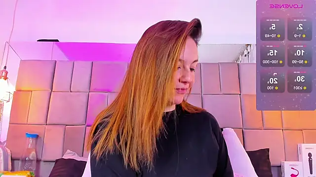 Snapshot of antoneella_jones chatting on 09-11-25, 01:22 antoneella jones online show from 09-11-25, 01:22