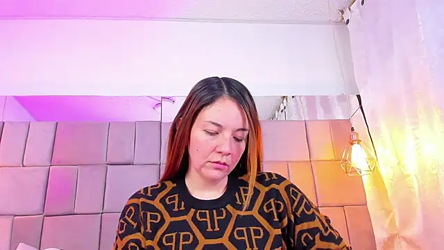 Snapshot of antoneella_jones chatting on 09-12-25, 01:11 antoneella jones online show from 09-12-25, 01:11