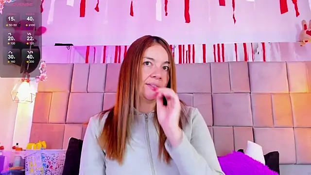 Snapshot of antoneella_jones chatting on 11-06-25, 01:12 antoneella jones online show from 11-06-25, 01:12