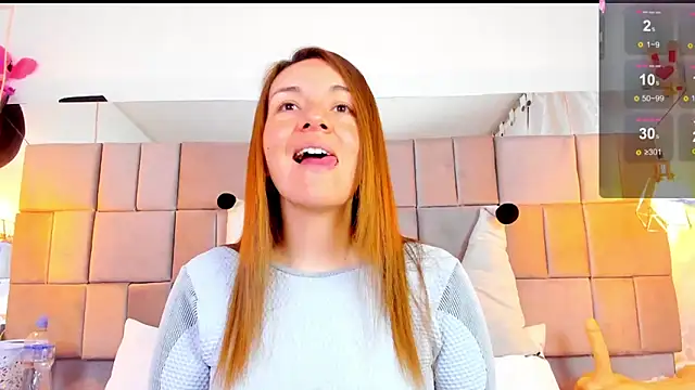 Snapshot of antoneella_jones chatting on 11-12-25, 12:49 antoneella jones online show from 11-12-25, 12:49