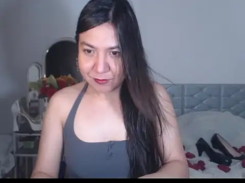 Snapshot of stellahugeX chatting on 09-12-25, 06:19 stellahugeX online show from 09-12-25, 06:19