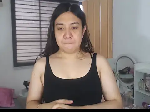 Snapshot of stellahugeX chatting on 02-13-26, 04:19 stellahugeX online show from 02-13-26, 04:19