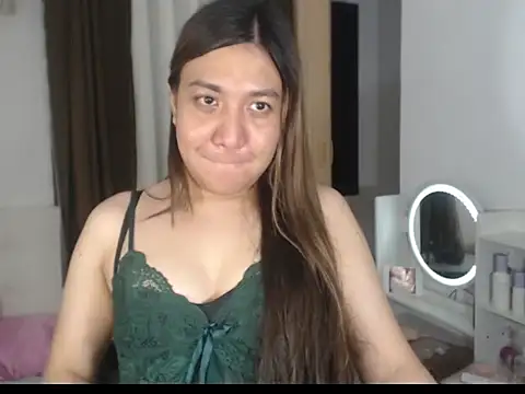 Snapshot of stellahugeX chatting on 02-16-26, 10:44 stellahugeX online show from 02-16-26, 10:44