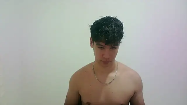 Snapshot of zeus_181 chatting on 11-02-25, 11:51 zeus 181 online show from 11-02-25, 11:51