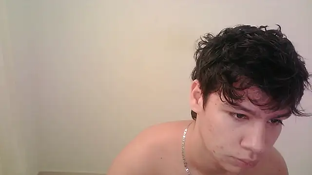 Snapshot of zeus_181 chatting on 11-20-25, 12:49 zeus 181 online show from 11-20-25, 12:49