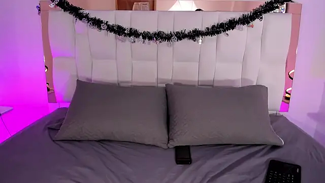 Molly sweetlove online show from 10-09-25, 07:01