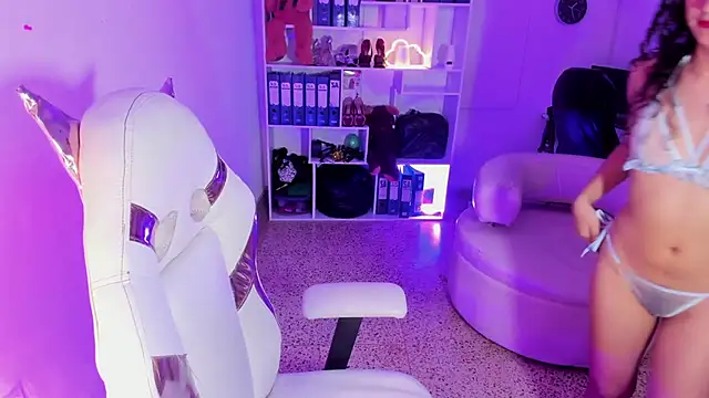 Molly sweetlove online show from 11-19-25, 07:36