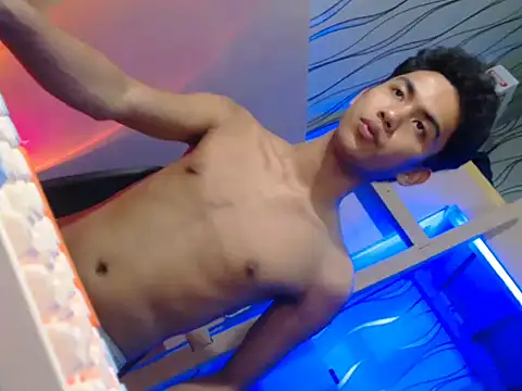 Demure Asian143 online show from 10-05-25, 03:43