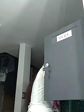 Merybeks online show from 03-12-26, 10:43