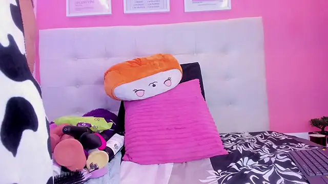 Willow Wright online show from 02-25-26, 02:05