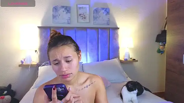 juliana-mancini online show from 12-22-25, 07:00