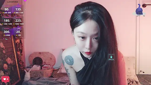 Etherealcat33 online show from 10-20-25, 03:23