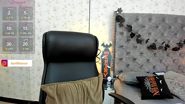 Snapshot of Aprilwatson chatting on 10-25-25, 07:30 Aprilwatson online show from 10-25-25, 07:30