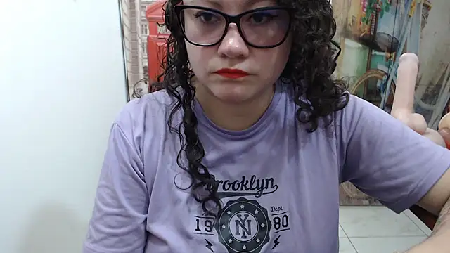 greeneyes nurse online show from 10-28-25, 06:10