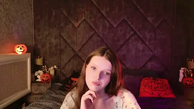 Gaby Essen online show from 10-19-25, 08:42