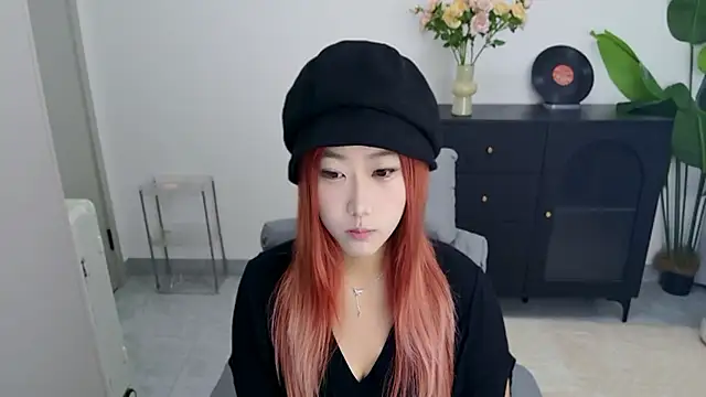 xiaouli online show from 10-07-25, 01:47