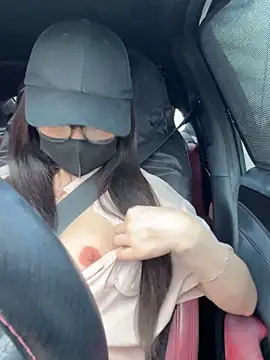 Linh 2004 online show from 09-18-25, 04:58