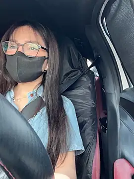 Linh 2004 online show from 09-30-25, 05:01