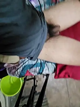 Snapshot of krishx776 chatting on 10-02-25, 09:00 krishx776 online show from 10-02-25, 09:00