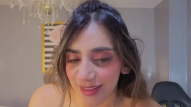 Snapshot of agatha_brooks_t chatting on 02-21-26, 12:39 agatha brooks t online show from 02-21-26, 12:39