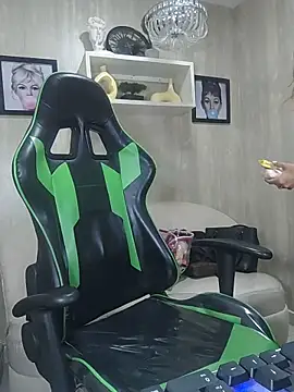 Snapshot of agatha_brooks_t chatting on 02-23-26, 01:19 agatha brooks t online show from 02-23-26, 01:19