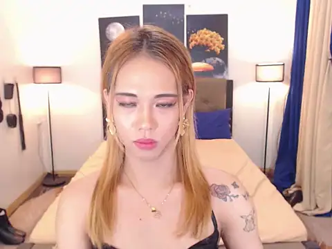 Snapshot of PreciousAmore chatting on 11-20-25, 10:48 PreciousAmore online show from 11-20-25, 10:48