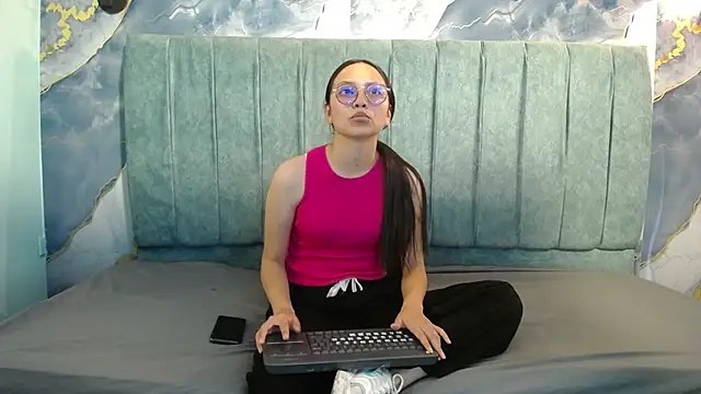 katalina07 1 online show from 02-28-26, 08:21